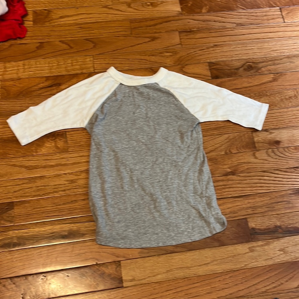Gray shirt